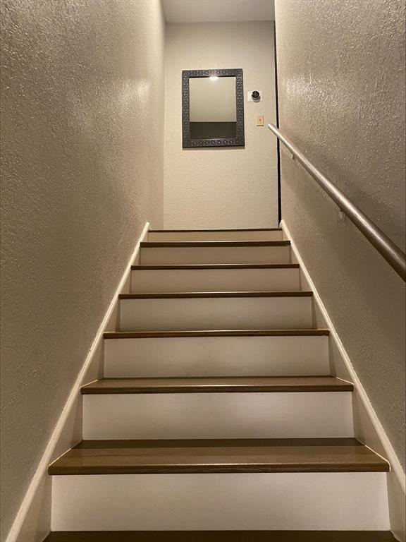 Foto del edificio - 28 Dana Dr