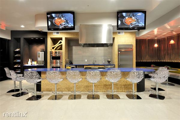 Fotografía del edificio - 1 Waterway Ave