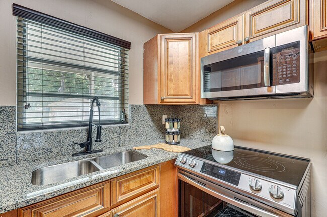 Foto del edificio - 2934 NW 66th St