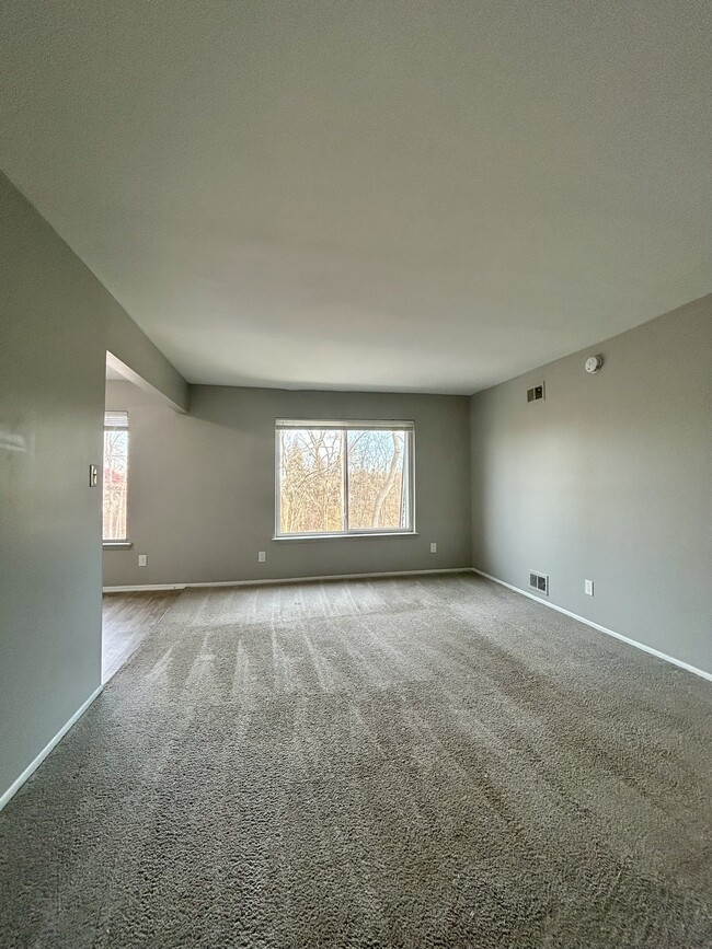 Building Photo - 11335 Old Goddard Rd