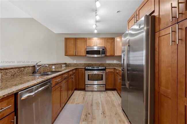 Foto del edificio - 8395 SW 73rd Ave