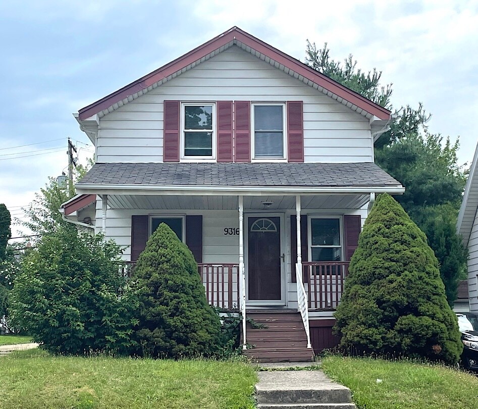 9316 Bohning Dr, Garfield Heights, OH 44125 House Rental in Garfield Heights, OH