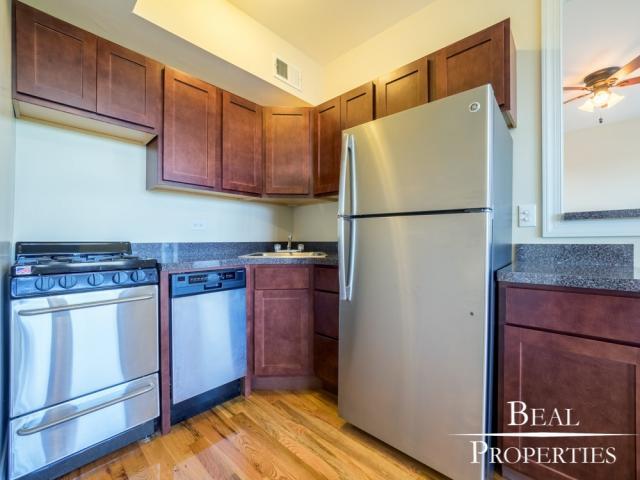Foto del edificio - 0 bedroom in GLENCOE IL 60022