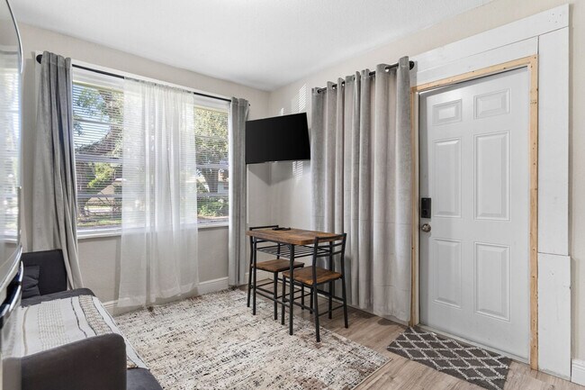 Foto del edificio - 4501 N 36th St