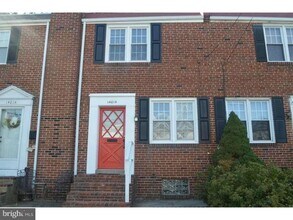 Building Photo - 1401 N Lincoln St