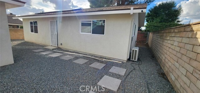 Primary Photo - 3168 Sanchez St N