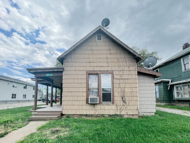 Foto del edificio - 1607 W Jackson St