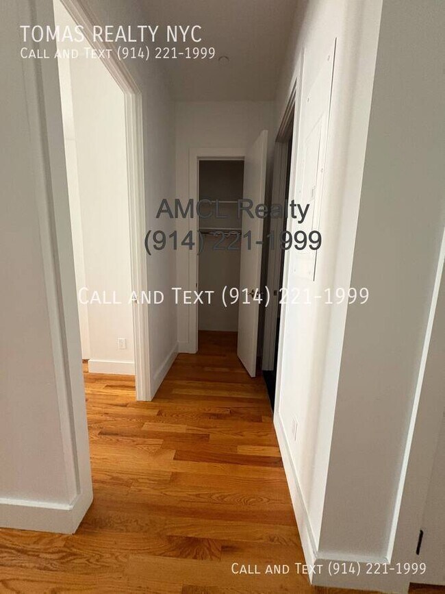 Foto del edificio - 155 Elliott Ave