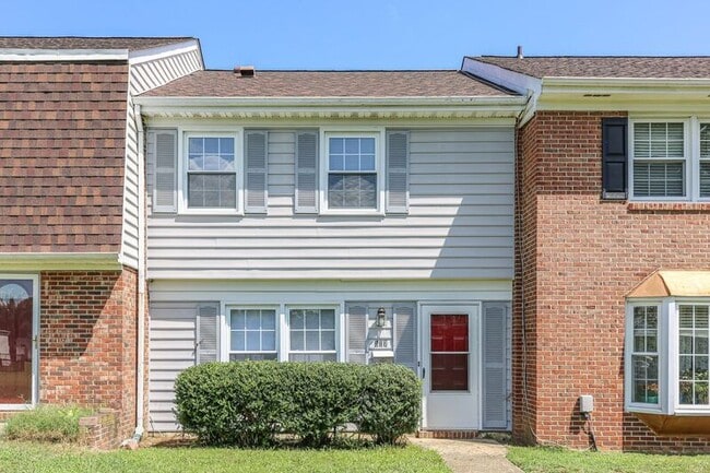 Building Photo - 307 Ellery Ct