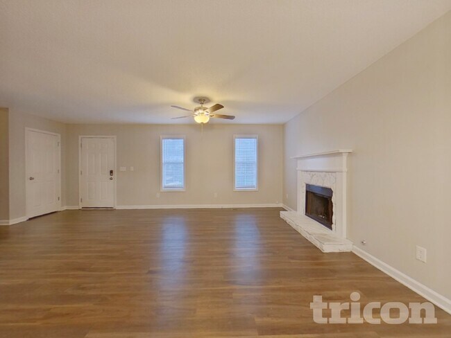 Foto del edificio - 119 Ashford Dr