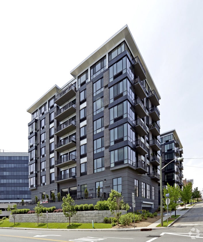 The Vue at Hackensack Apartments Hackensack, NJ