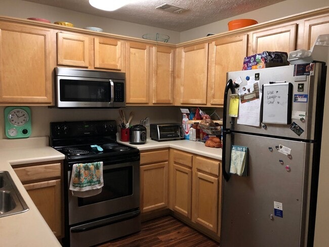 Building Photo - Southern Edge Condo, Unit 5-102