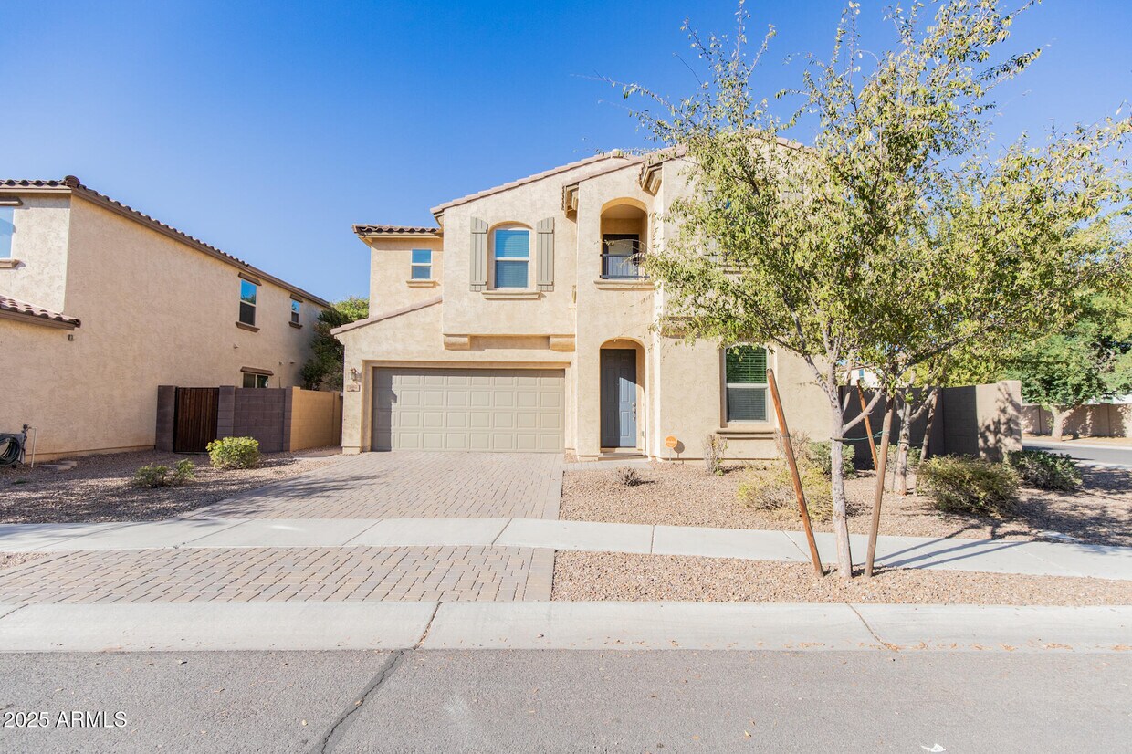 Foto principal - 2914 E Dublin St