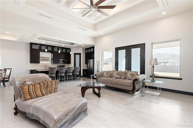 Building Photo - 12 Grambling Ave