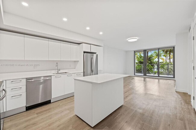 Foto del edificio - 1500 Bay Rd