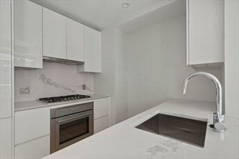Building Photo - 135 Seaport Blvd