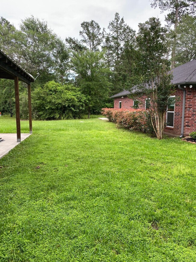 Foto del edificio - 7518 Nickaburr Creek Dr