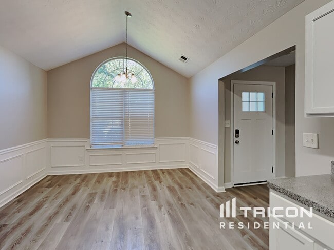 Building Photo - 5545 Amber Cove Way