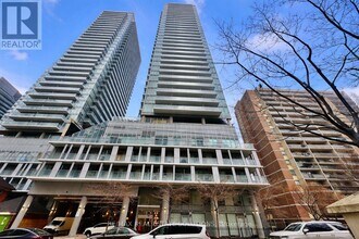 Building Photo - 195 Redpath Ave
