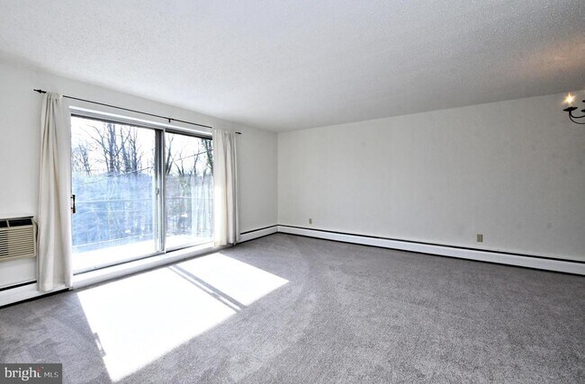 Foto del edificio - 120 N Bethlehem Pike