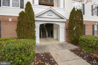 Building Photo - 42531 Rockrose Square