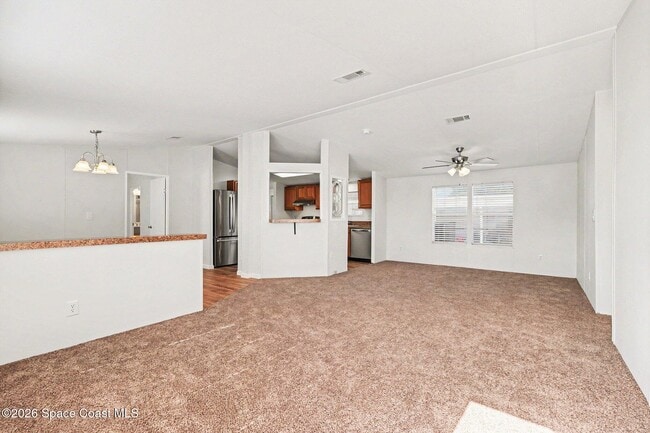 Building Photo - 423 Brozman Ln