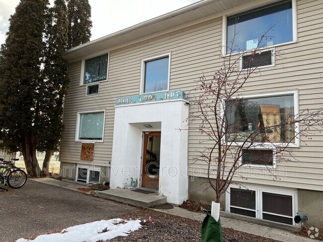 Building Photo - 320 Kiwanis St