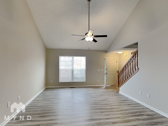 Building Photo - 5819 Rothrock Ct