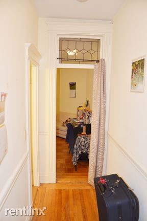 Building Photo - Studio, 1 bath  - 64 Queensberry St # 16-24