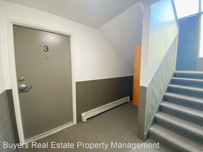 Building Photo - 1306 W 41st Ave