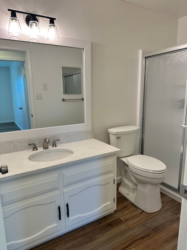 Bathroom - 7044 Basswood Rd