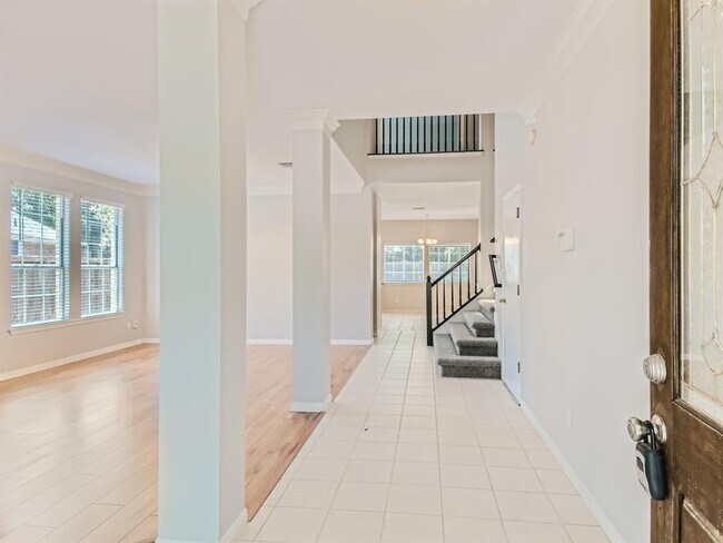 Building Photo - 16104 Fritsch Cove