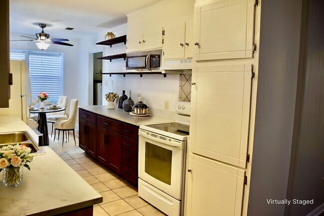 Building Photo - 2808 Bent Tree Ln