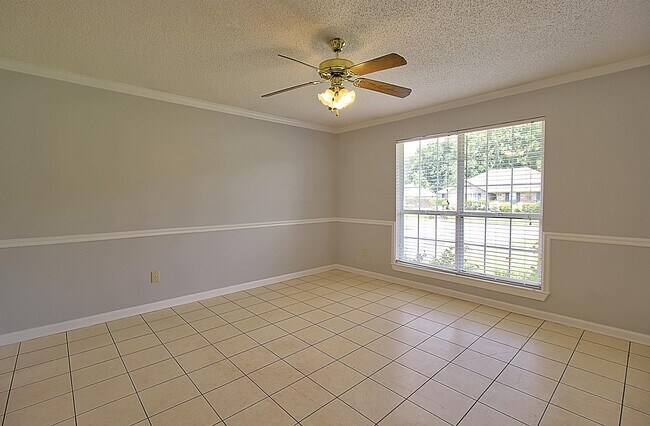 Foto del edificio - 210 Easy St