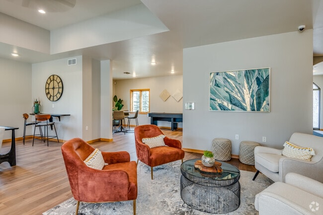 2 BR, 2 BA - 1,108SF - Fountain Park