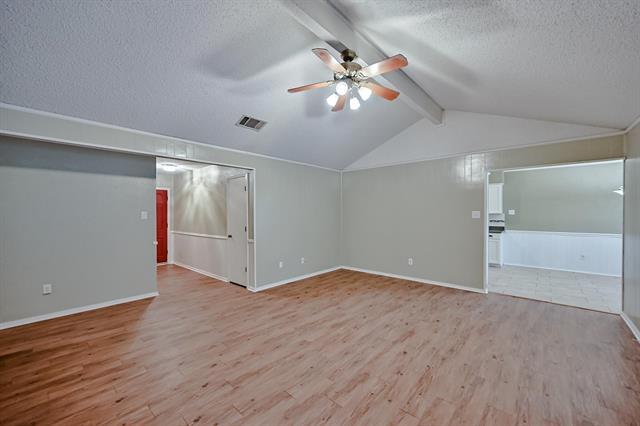 Foto del edificio - 3401 Steeplechase Trail