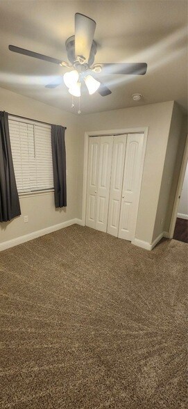 Foto del edificio - 104 Arrowhead Dr