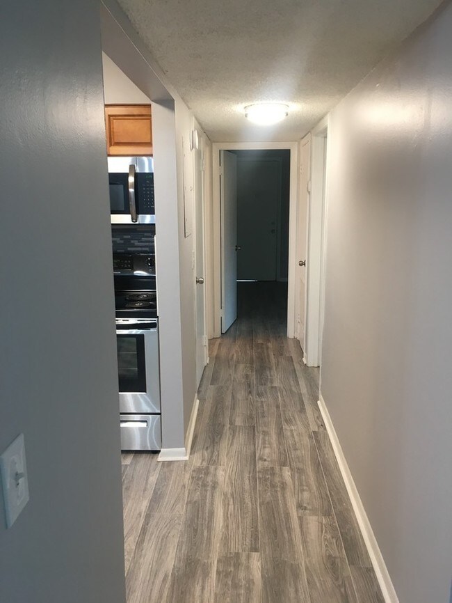 Foto del edificio - 3307 Mayflower St