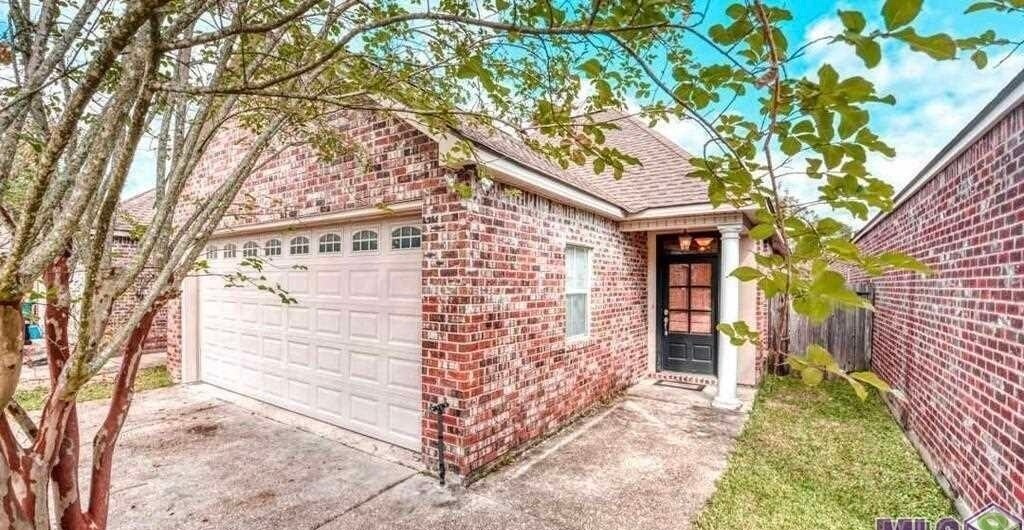 Foto principal - 7577 Crepe Myrtle Ln