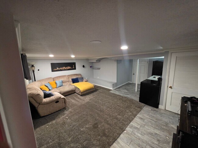 Foto del edificio - 8171 Grant St