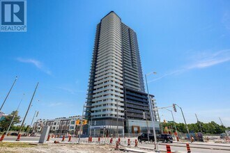 Building Photo - 7895 Jane St