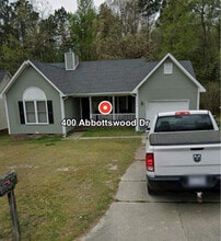 Building Photo - 400 Abbottswood Dr