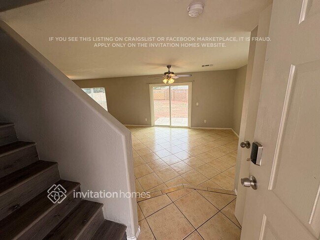 Building Photo - 12901 N El Frio St