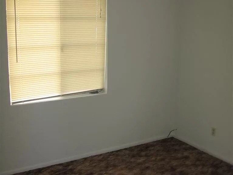 Foto del edificio - 1815 Talisman Dr