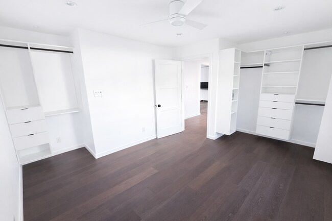 Foto del edificio - 1201 Bay St