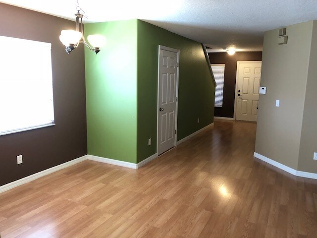 Foto del edificio - 12905 Lexington Summit Street