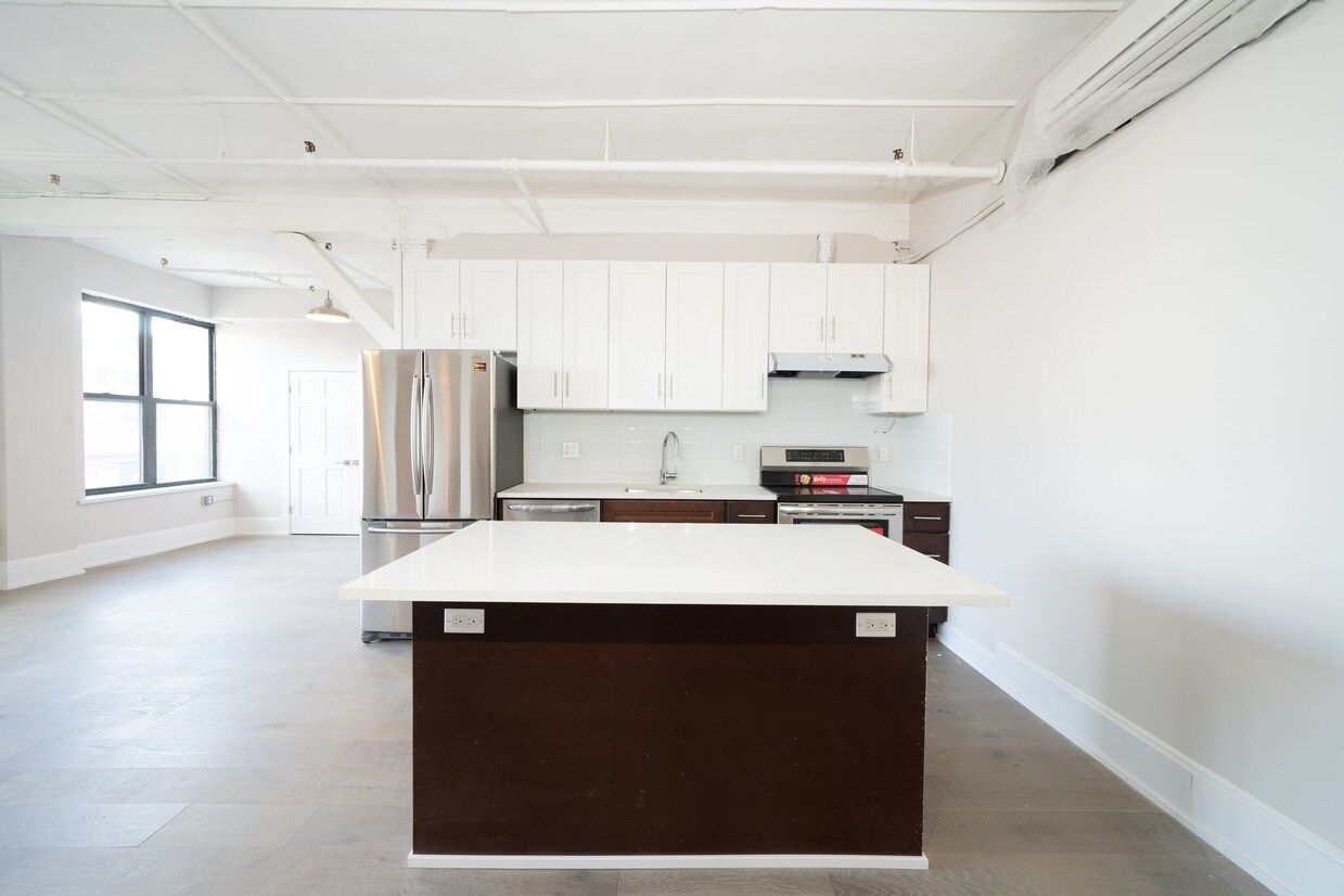 Foto principal - 300 Richardson St