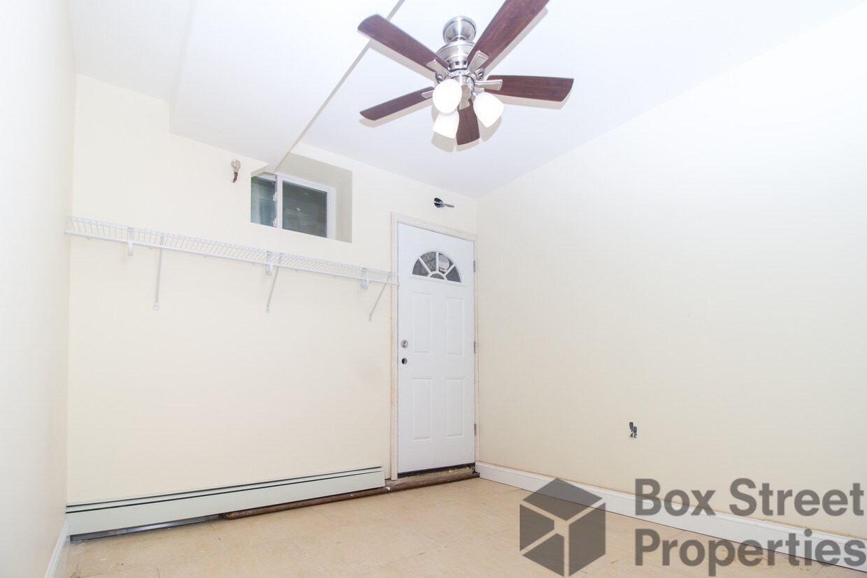 Primary Photo - 356 62nd St
