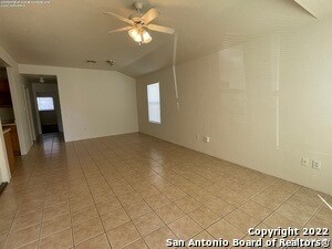 Foto del edificio - 11210 Center Point Rd