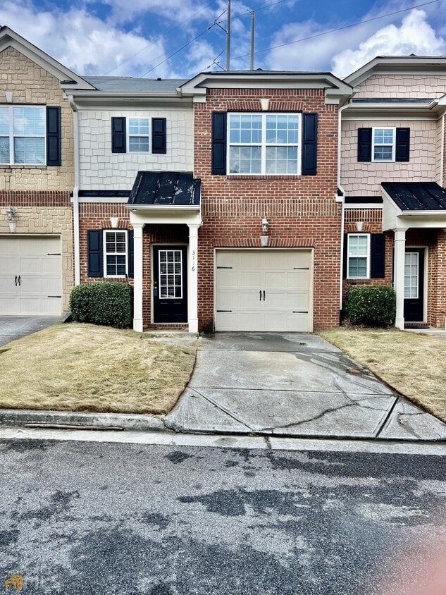 3116 Garrard Pl, Dunwoody, GA 30360 Townhome Rentals in Dunwoody GA